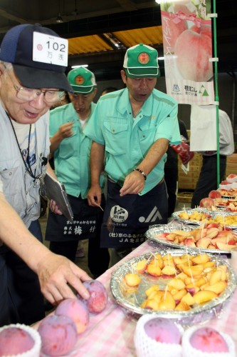 試食宣伝の様子