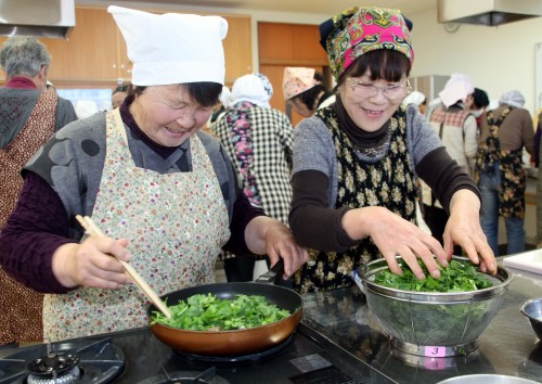 塩麹料理教室の様子